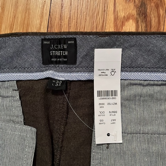New J. Crew slim/stretch fit dark green cotton chinos, size 33x32. - Picture 3 of 3